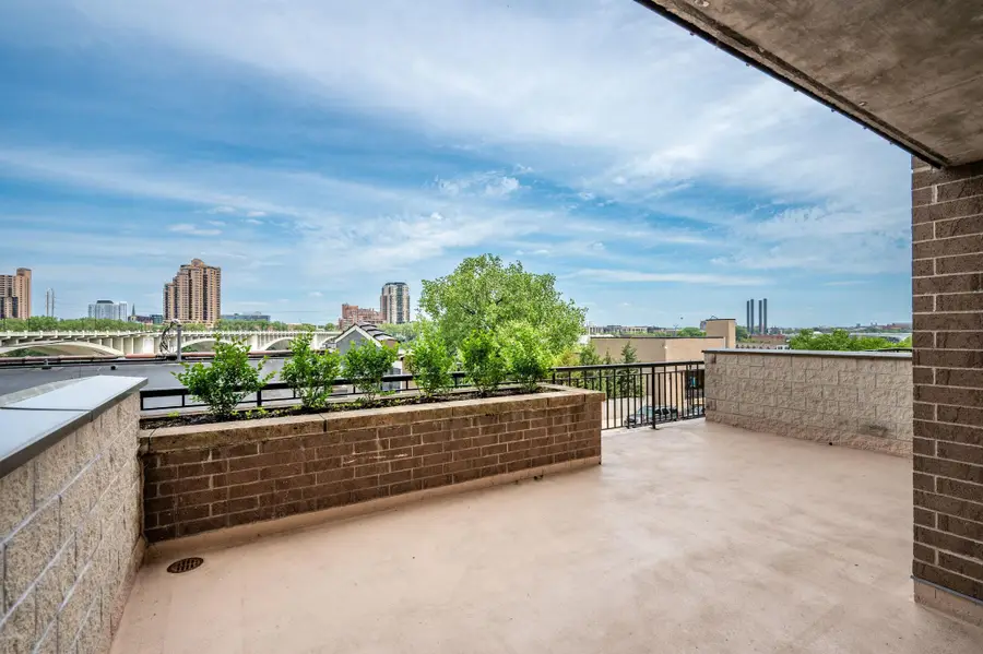 401 1st Street S #117, Minneapolis, MN 55401 - #2