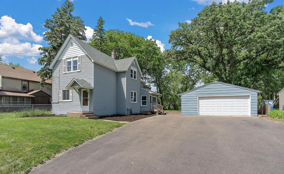 2219 Eldridge Avenue E, North Saint Paul, MN 55109 - #1