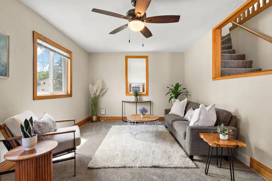 2219 Eldridge Avenue E, North Saint Paul, MN 55109 - #3
