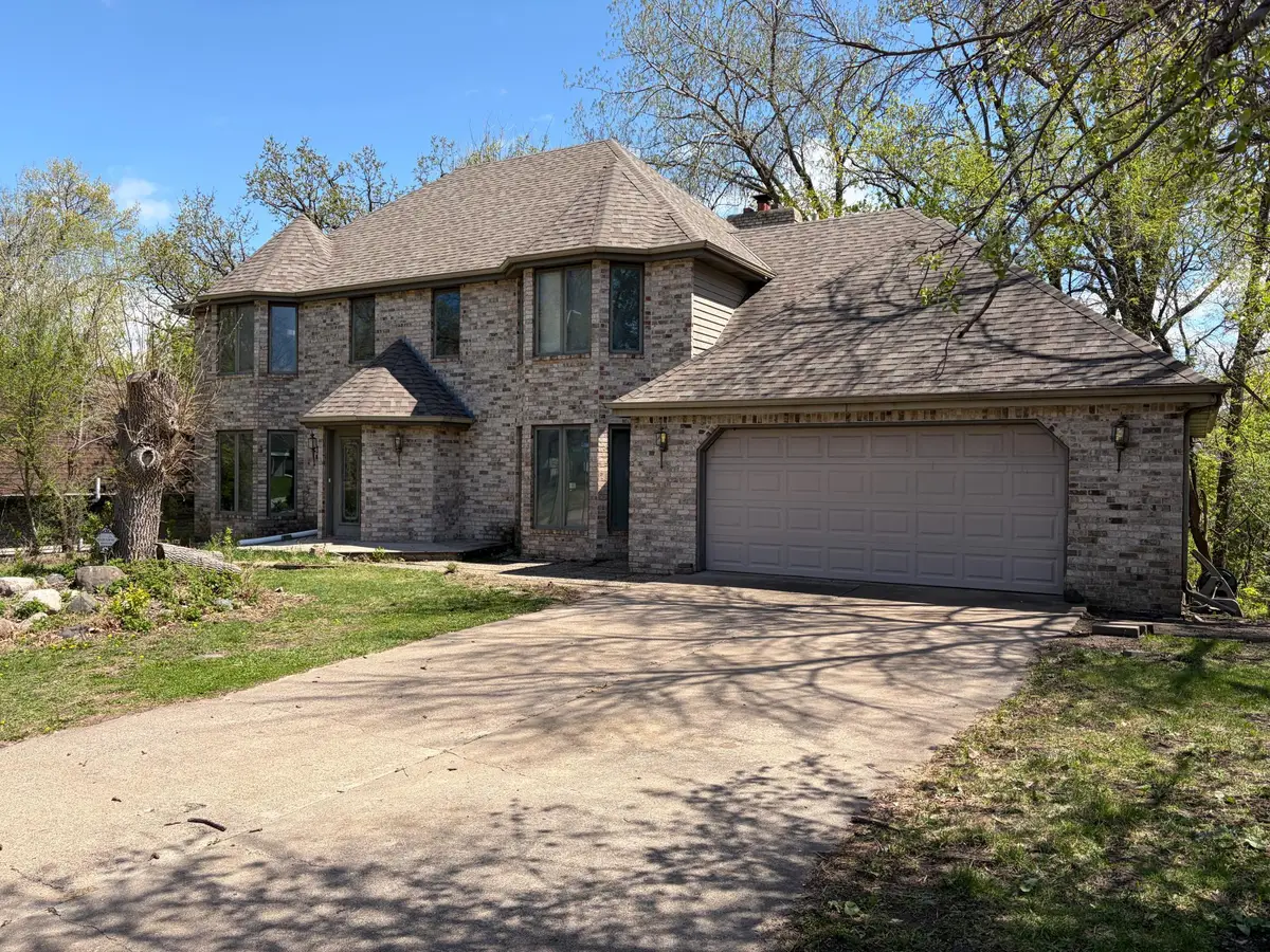 5505 Matterhorn Drive Ne, Fridley, MN 55432 - #1