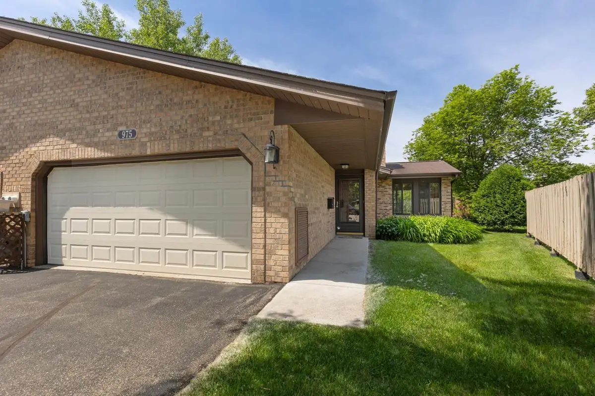 975 Yuma Lane N, Plymouth, MN 55447 - #1