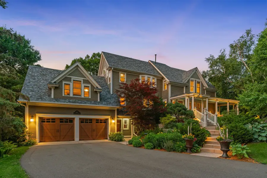 607 Ivy Falls Avenue, Mendota Heights, MN 55118 - #2