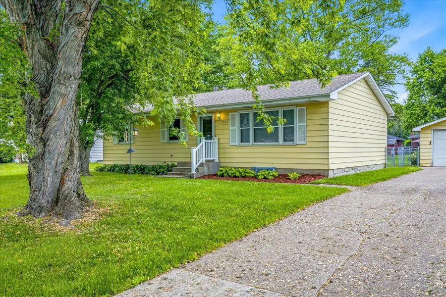 3687 Arcade Street N, Vadnais Heights, MN 55127 - #2