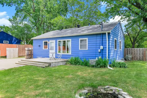 5895 Quebec Avenue N, Crystal, MN 55428