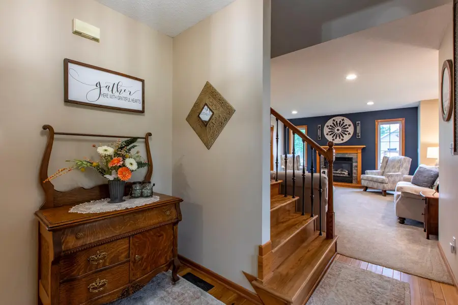 704 Country Estate Court Se, Stewartville, MN 55976 - #3