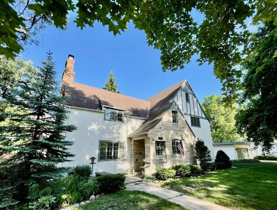 810 3rd Street Nw, Austin, MN 55912 - #3