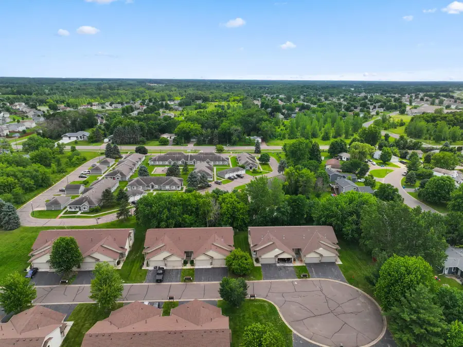 937 14th Lane Se, Cambridge, MN 55008 - #3