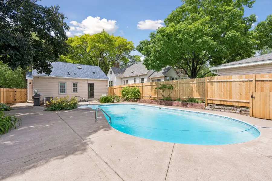 4621 36th Avenue S, Minneapolis, MN 55406 - #3