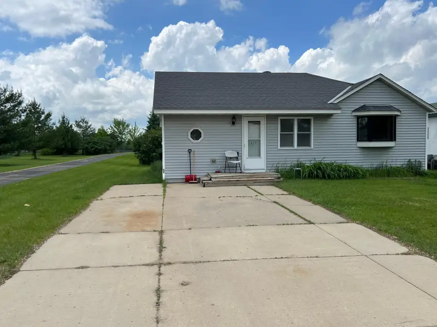 401 4th Street Nw, Wadena, MN 56482 - #3
