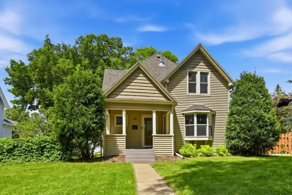 825 E Center Street, Rochester, MN 55904