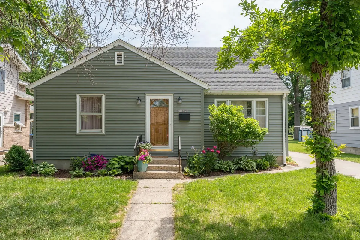 121 Winkler Street, Mankato, MN 56001 - #1