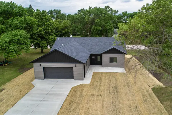313 1st Street Ne, Rothsay, MN 56579