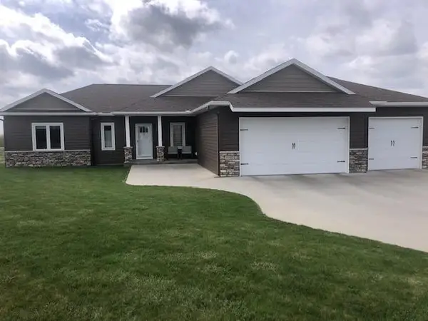 15302 Hillside Lane Se, Chatfield, MN 55923