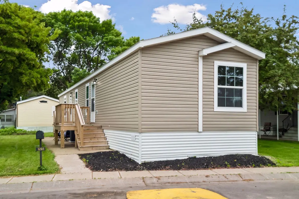 1291 Piper Drive W, New Brighton, MN 55112 - #1