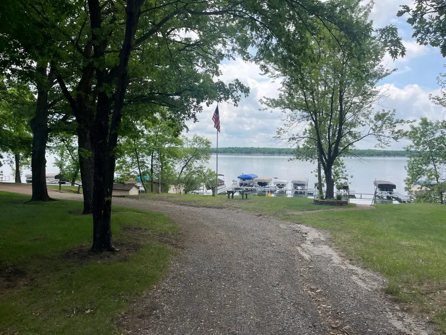 42502 Unit 57 240th, Henning, MN 56551 - #2