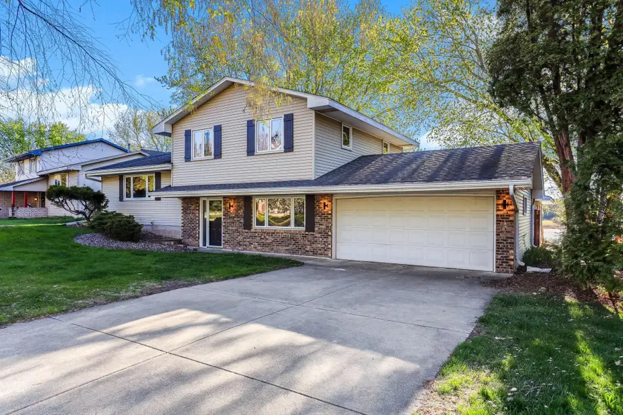 129 E Golden Lake Lane, Circle Pines, MN 55014 - #3