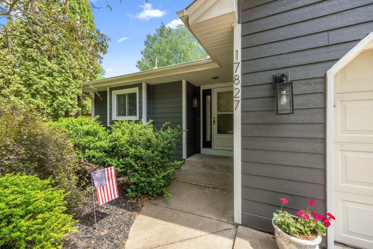 17827 Cleveland Street Nw, Elk River, MN 55330 - #1