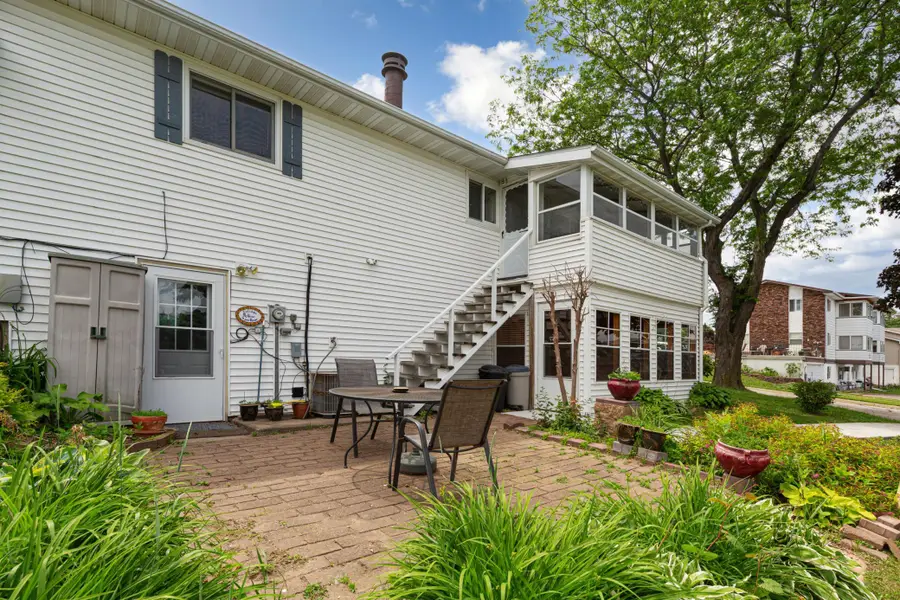 1114 N High Street, Lake City, MN 55041 - #2