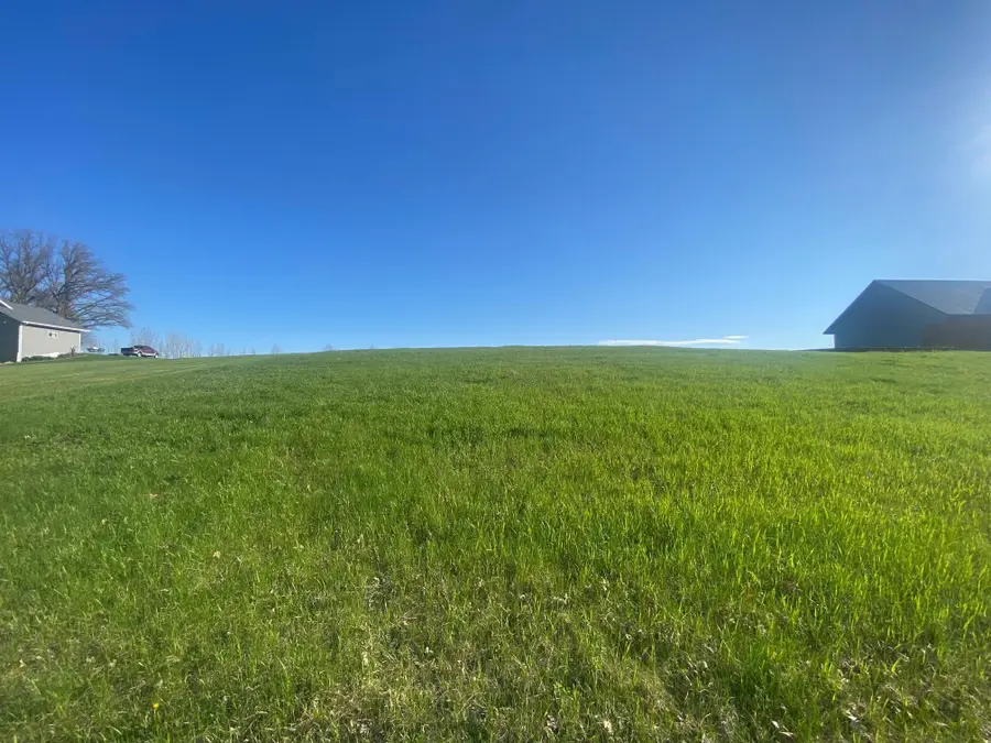 429 W Walnut Avenue, Frazee, MN 56544 - #3
