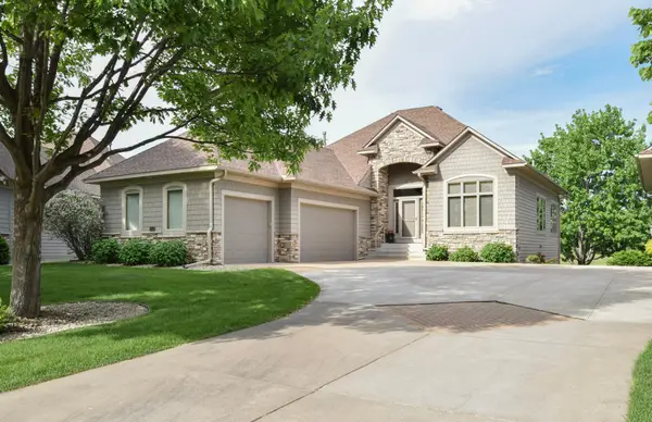 2355 Lehman Lane Ne, Blaine, MN 55449