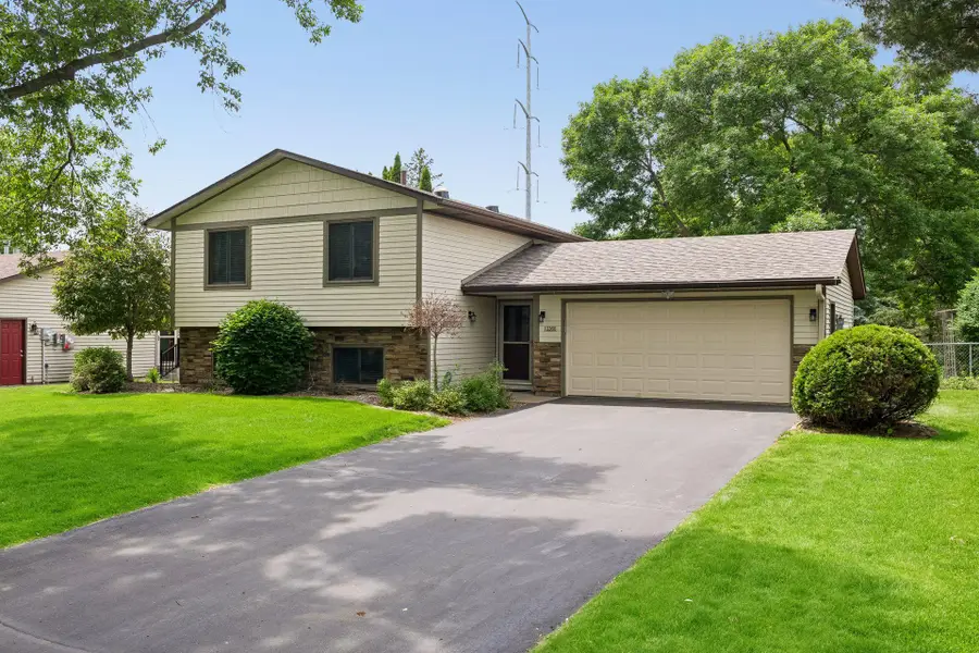 10366 Concord Drive, Eden Prairie, MN 55347 - #2