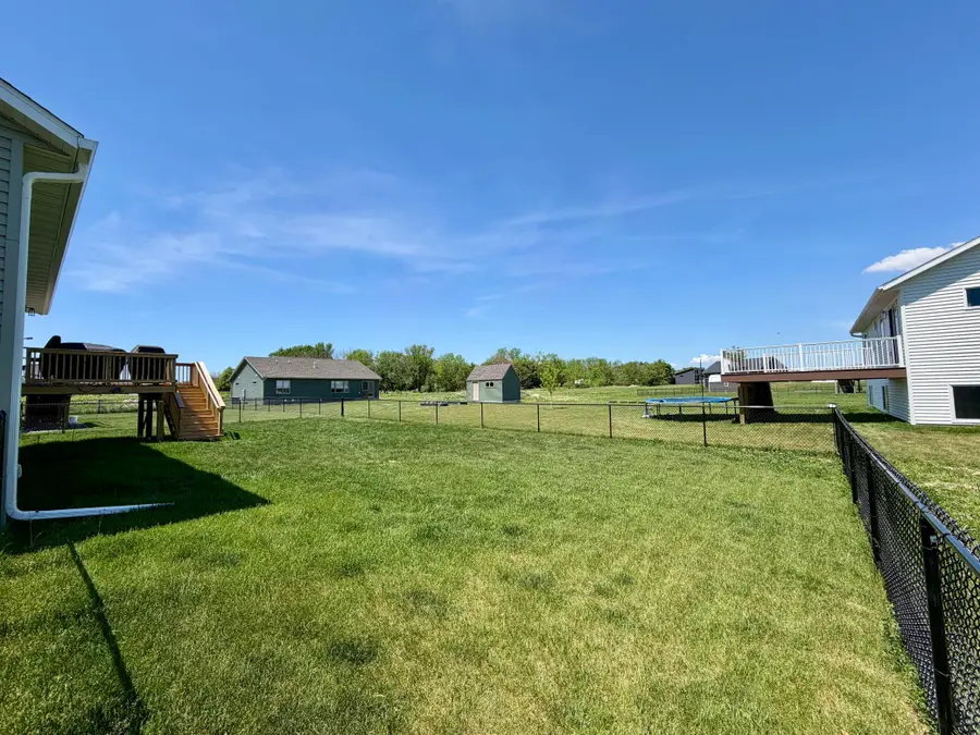 1805 12th Avenue Ne, Austin, MN 55912 - #2