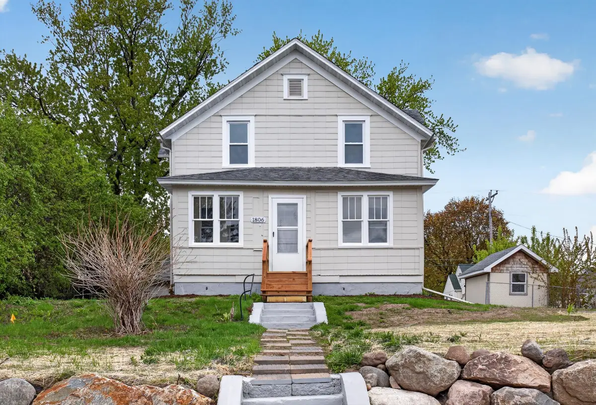 1806 Sherwood Avenue, Saint Paul, MN 55119 - #1