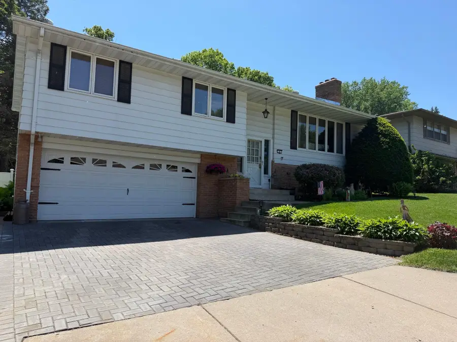 8 Imperial Drive E, West Saint Paul, MN 55118 - #2