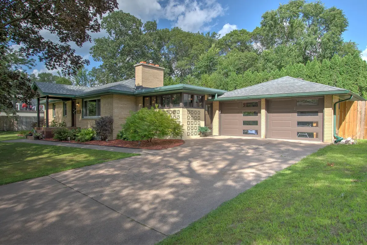 2850 Holly Street S, Cambridge, MN 55008 - #1