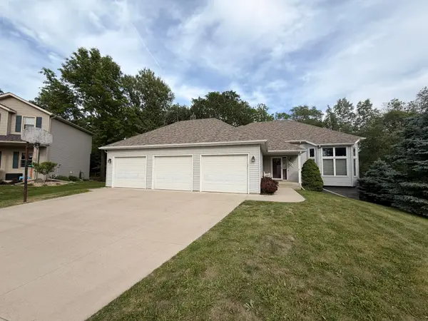 1241 Baird Lane Ne, Rochester, MN 55906