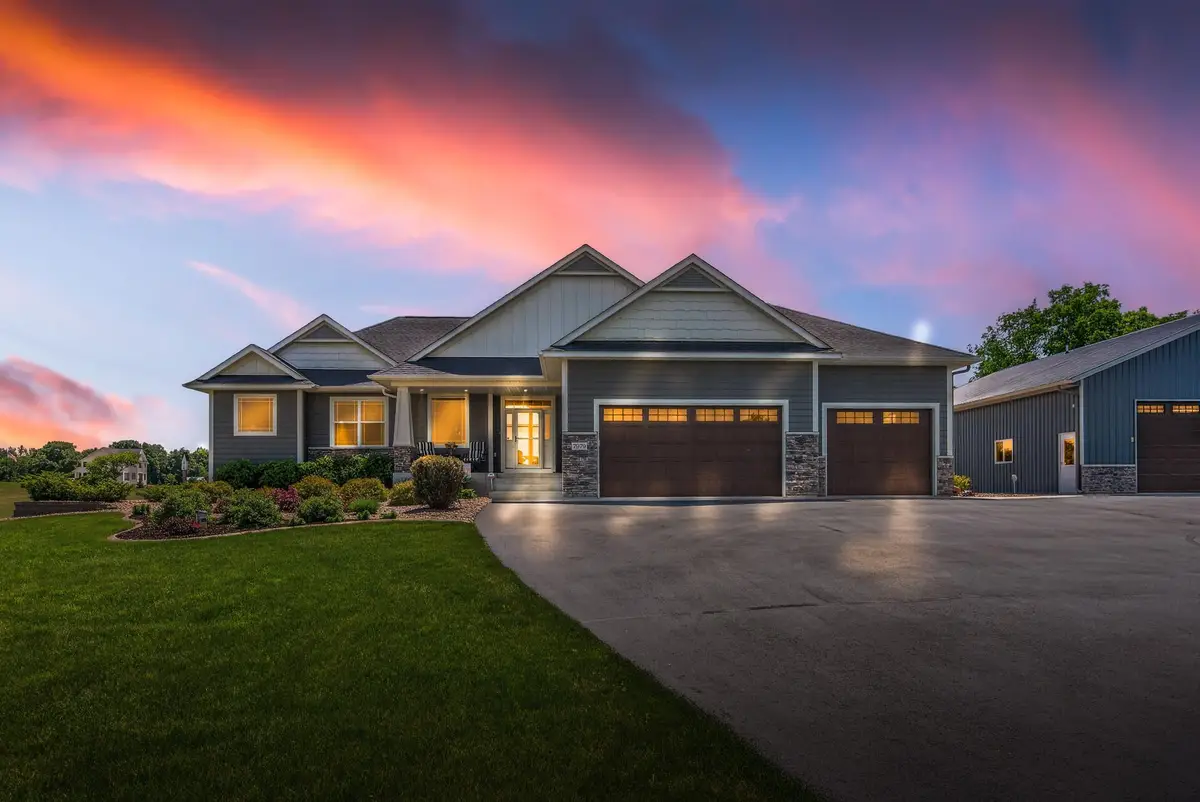 7979 117th Street Nw, Annandale, MN 55302 - #1