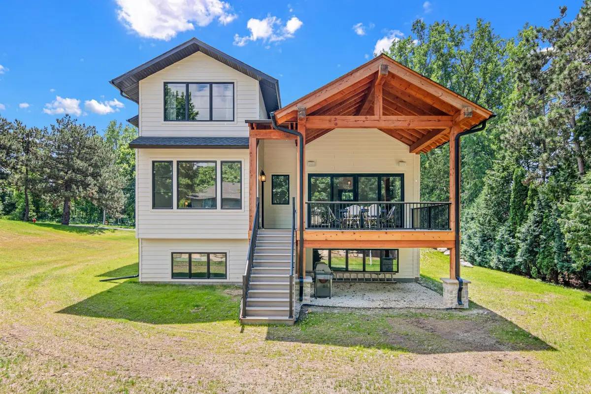 609 Callahan Place, Mendota Heights, MN 55118 - #1