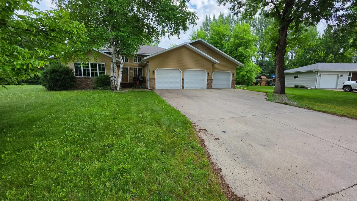 725 Westgate Circle, Hawley, MN 56549 - #1