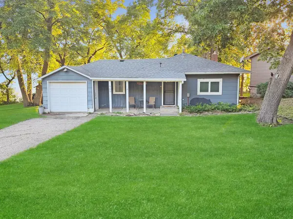 300 E Amber Lake Drive, Fairmont, MN 56031