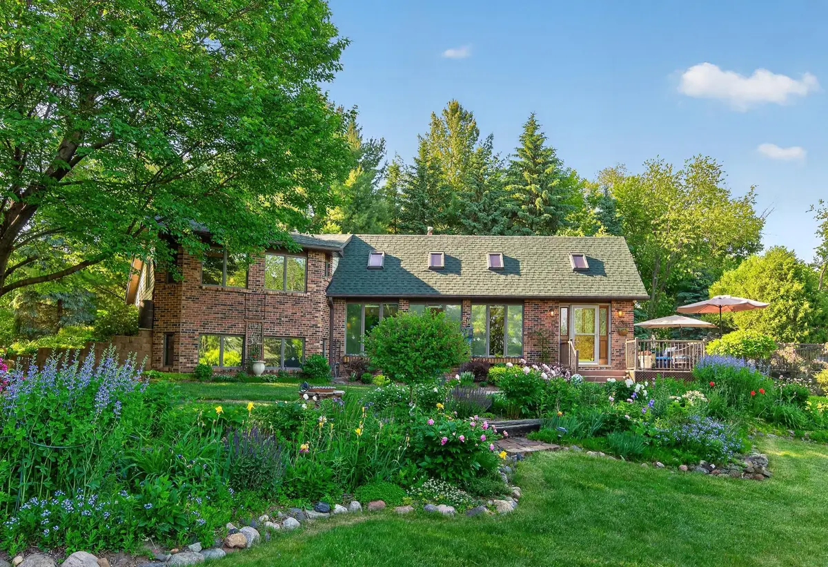 8840 River Heights Way, Inver Grove Heights, MN 55076 - #1