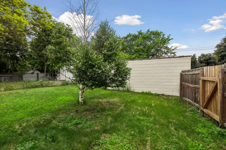 456 Buchanan Street Ne, Minneapolis, MN 55413 - #3
