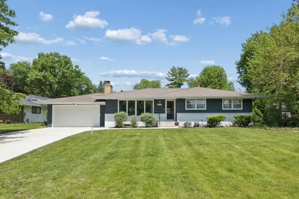 6204 Ashcroft Lane, Edina, MN 55424