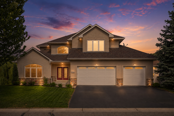 10721 Mccool Drive W, Burnsville, MN 55337