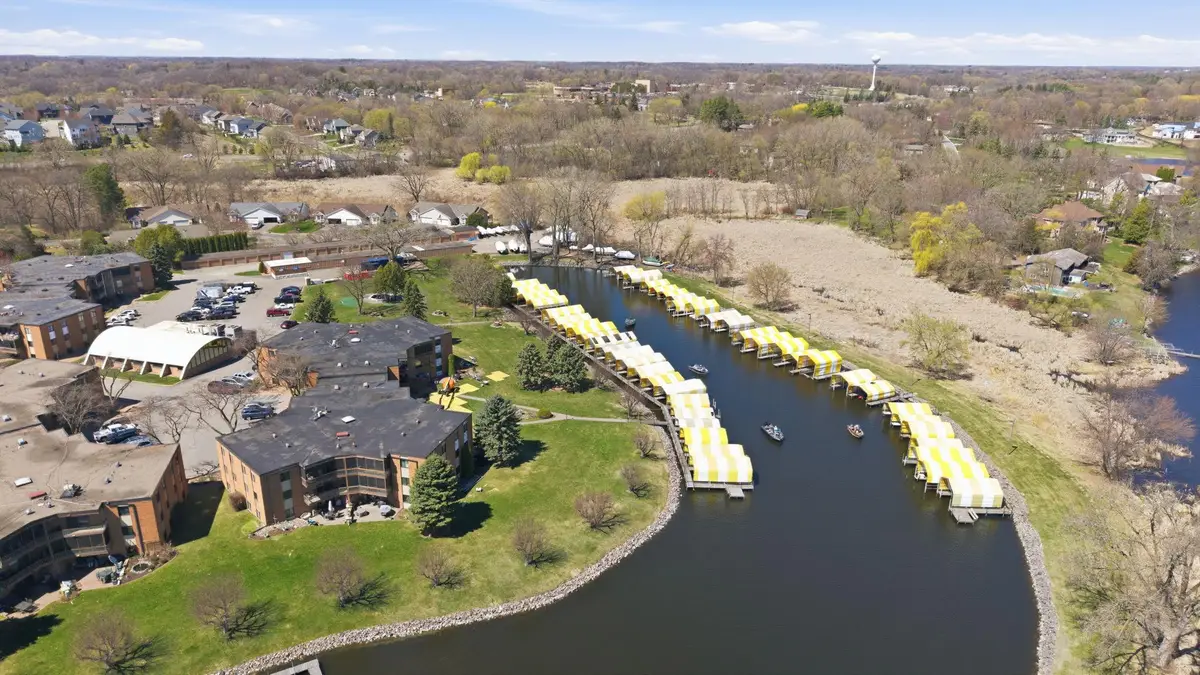 5440 Three Points Boulevard #523, Mound, MN 55364 - #1