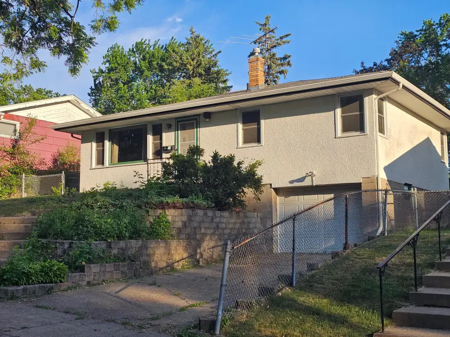 1450 Fremont Avenue, Saint Paul, MN 55106 - #2