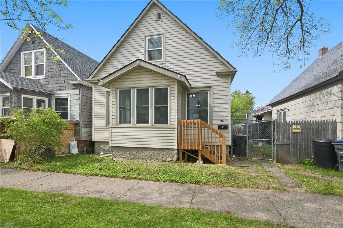1319 N 7th Street, Superior, WI 54880 - #1