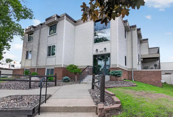 10720 Rockford Road #205, Plymouth, MN 55442