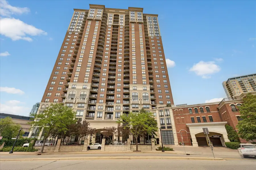 500 E Grant Street #907, Minneapolis, MN 55404 - #3