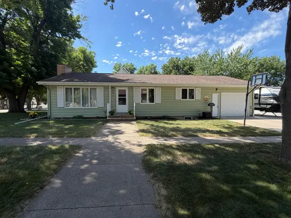 401 W Crawford Street, Luverne, MN 56156