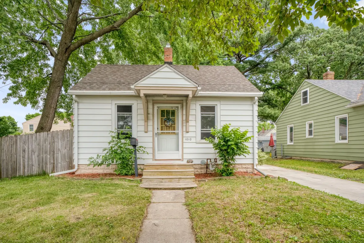 1010 9th Avenue Se, Rochester, MN 55904 - #1