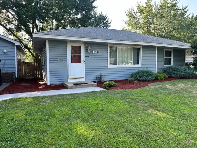 8940 Columbus Avenue S, Bloomington, MN 55420 - #1
