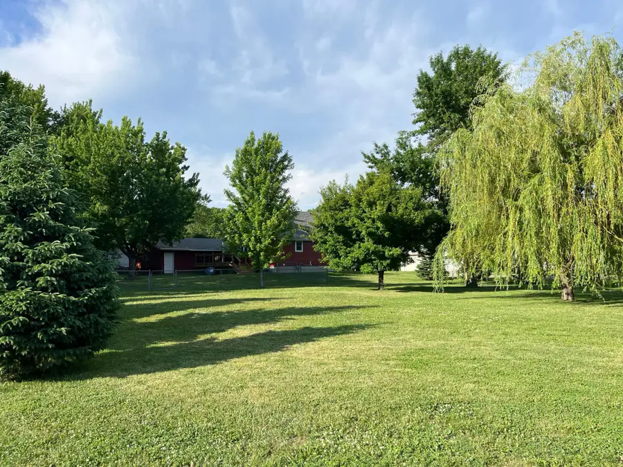 101 Parker Lane, Redwood Falls, MN 56283 - #2