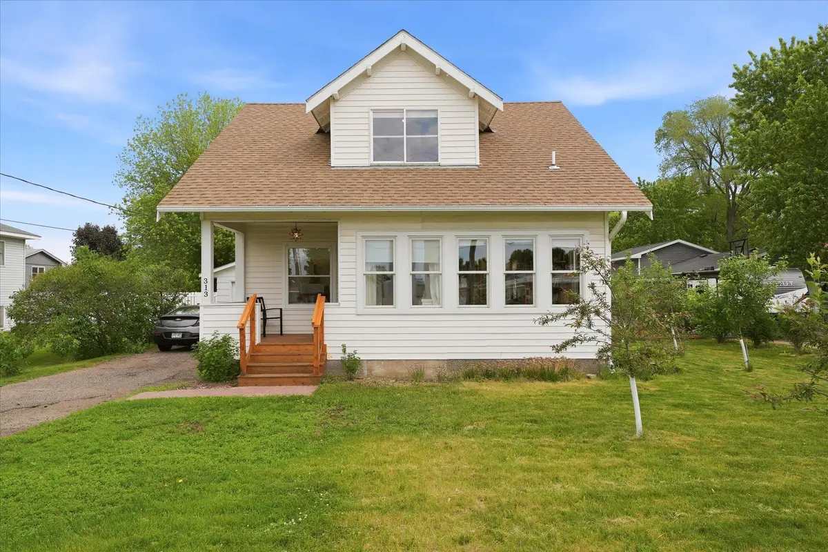 313 W 4th Street, Monticello, MN 55362 - #1