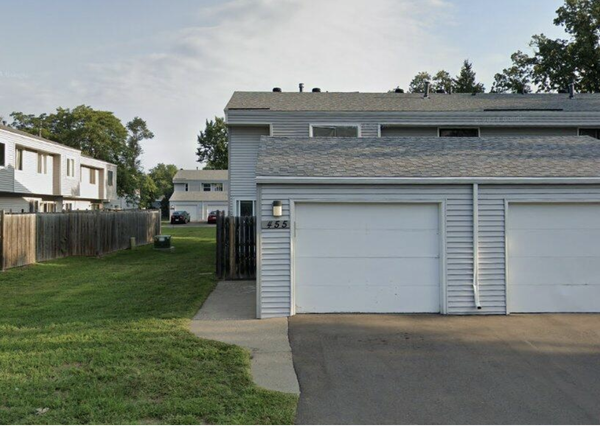 455 107th Lane Nw, Coon Rapids, MN 55448