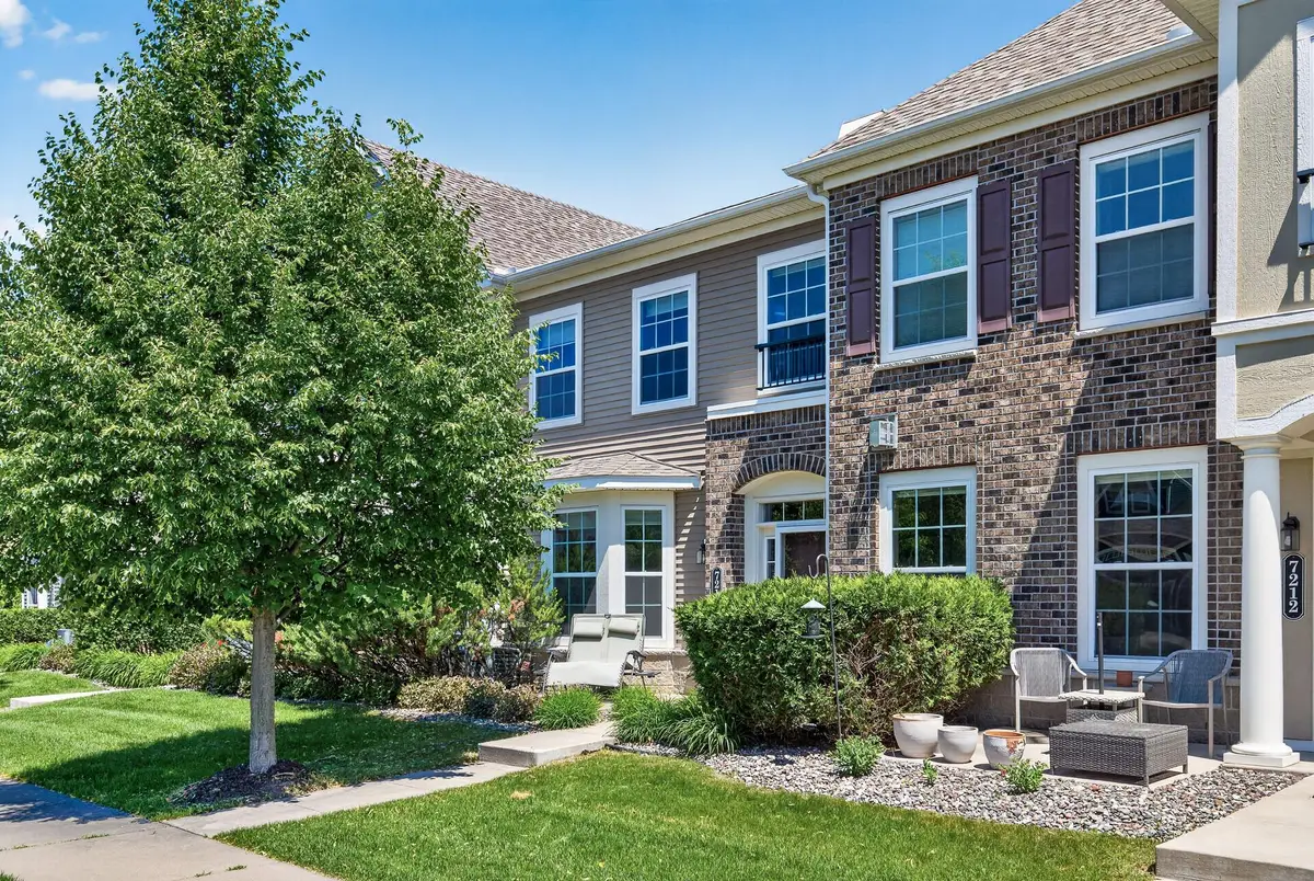 7214 Kimberly Lane N #202, Maple Grove, MN 55311 - #1